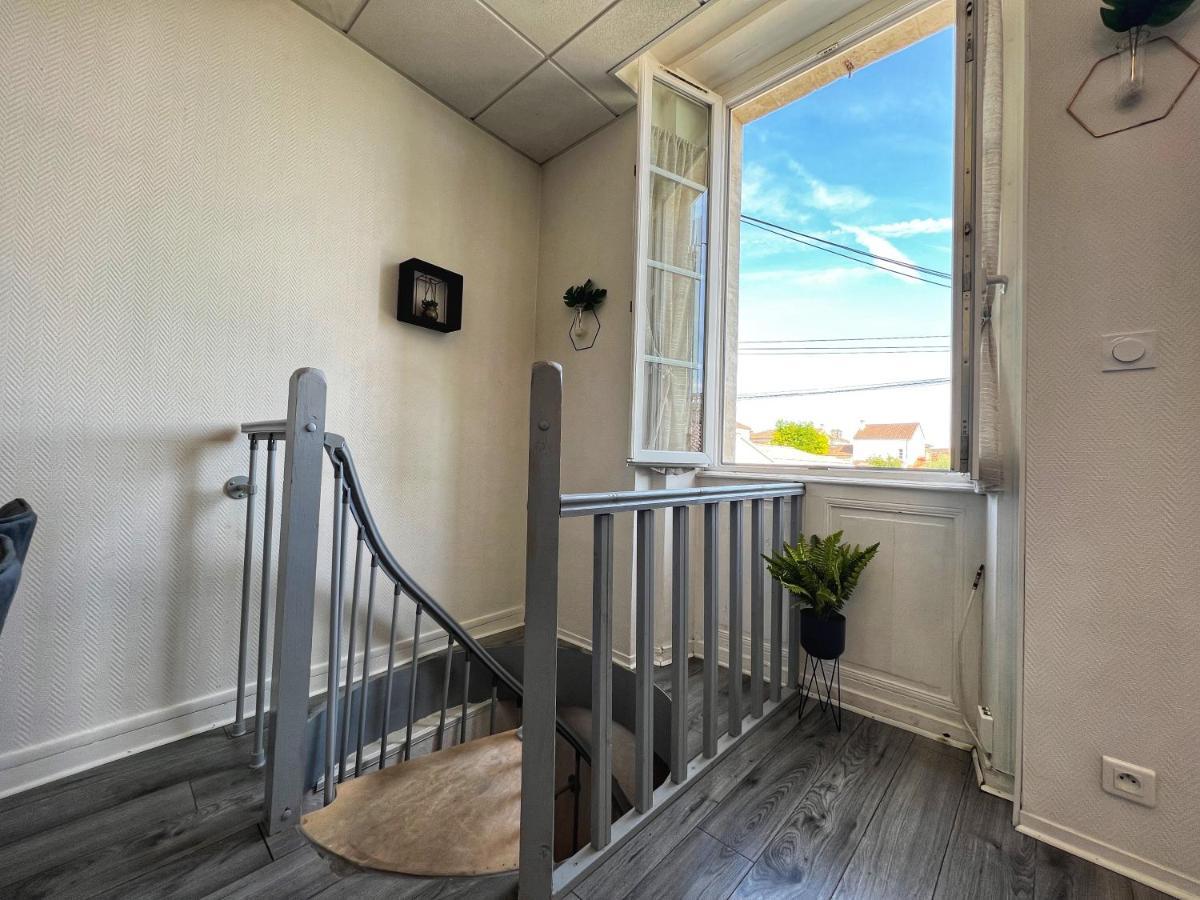 Apartamento Le Myvi - Wifi - Hyper Centre Cognac Exterior foto