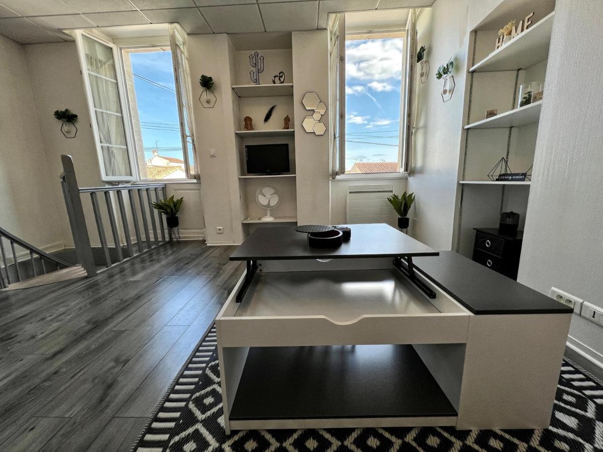 Apartamento Le Myvi - Wifi - Hyper Centre Cognac Exterior foto