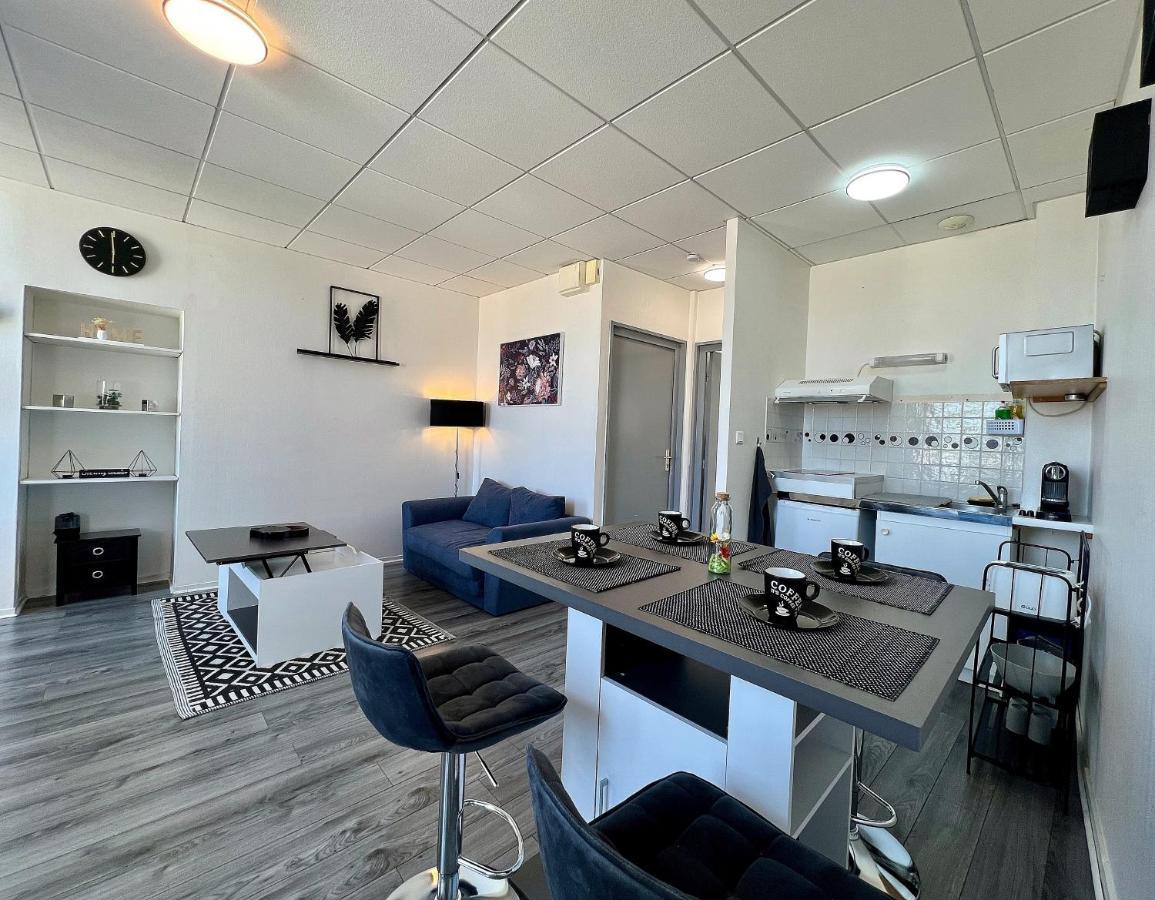 Apartamento Le Myvi - Wifi - Hyper Centre Cognac Exterior foto
